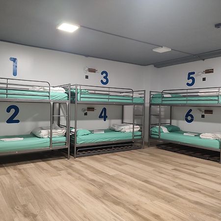 Bilbao Metropolitan Hostel By Bossh Hotels Екстер'єр фото