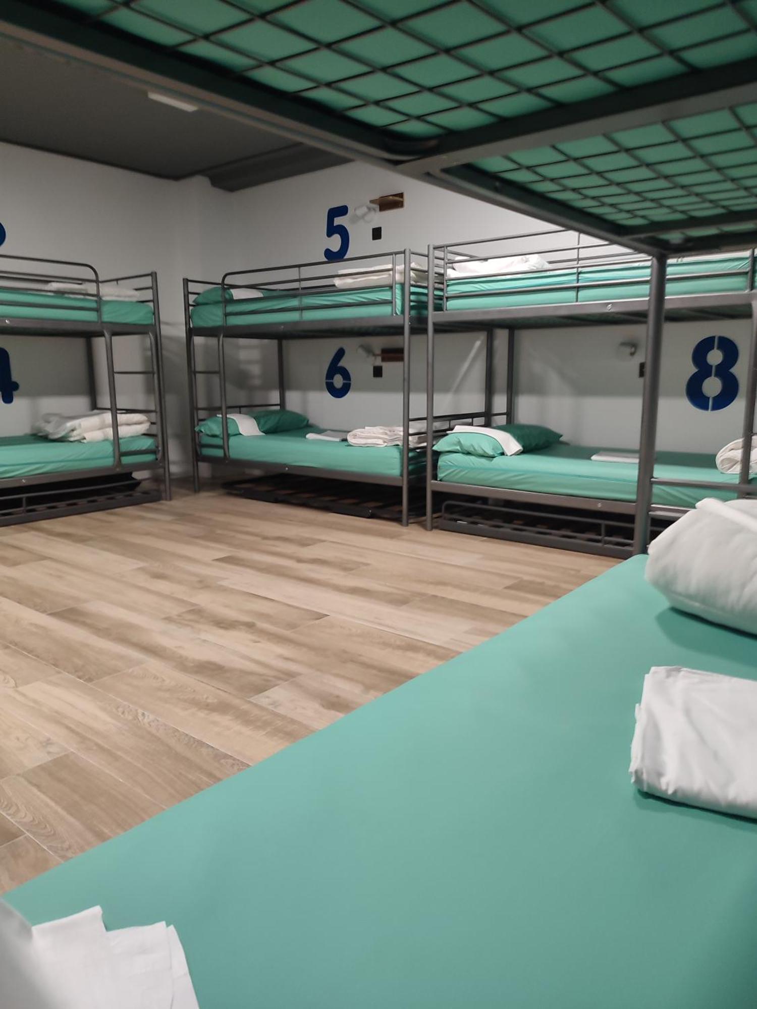 Bilbao Metropolitan Hostel By Bossh Hotels Екстер'єр фото