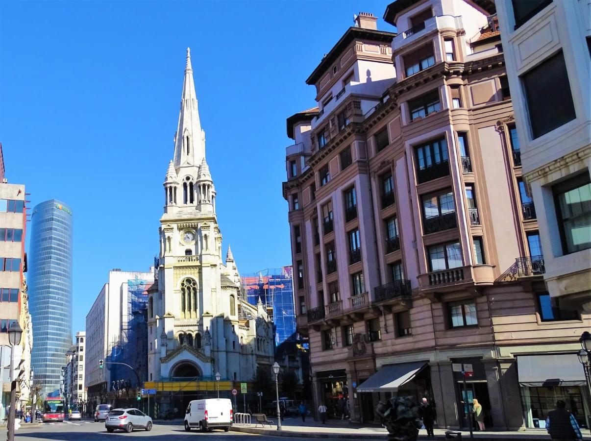 Bilbao Metropolitan Hostel By Bossh Hotels Екстер'єр фото